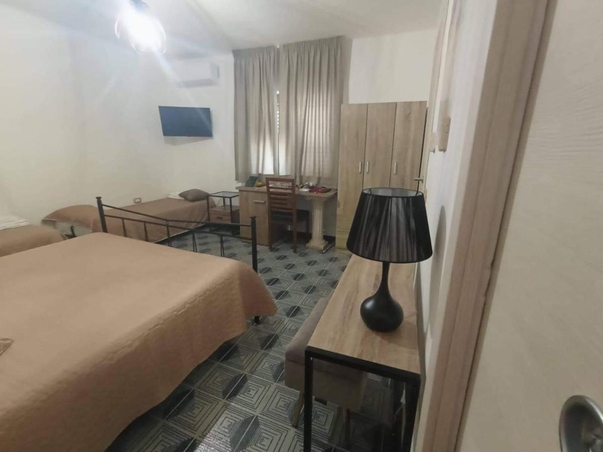 B&B Antica Hera Foce del Sele 外观 照片